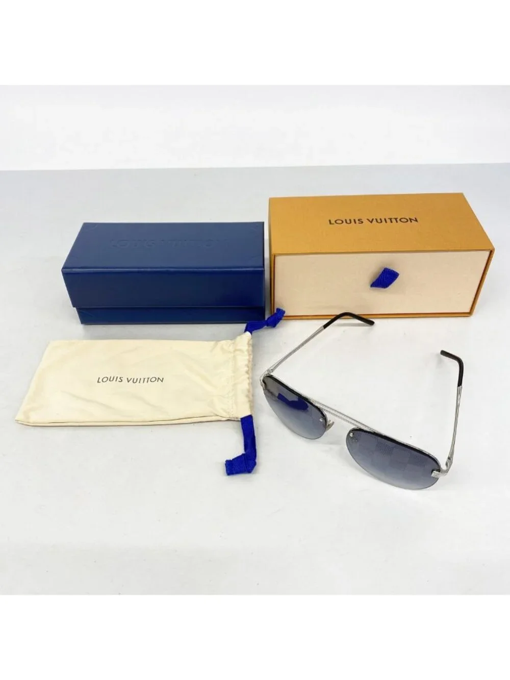 Louis Vuitton Sunglasses Clockwise Silver Black Eyewear